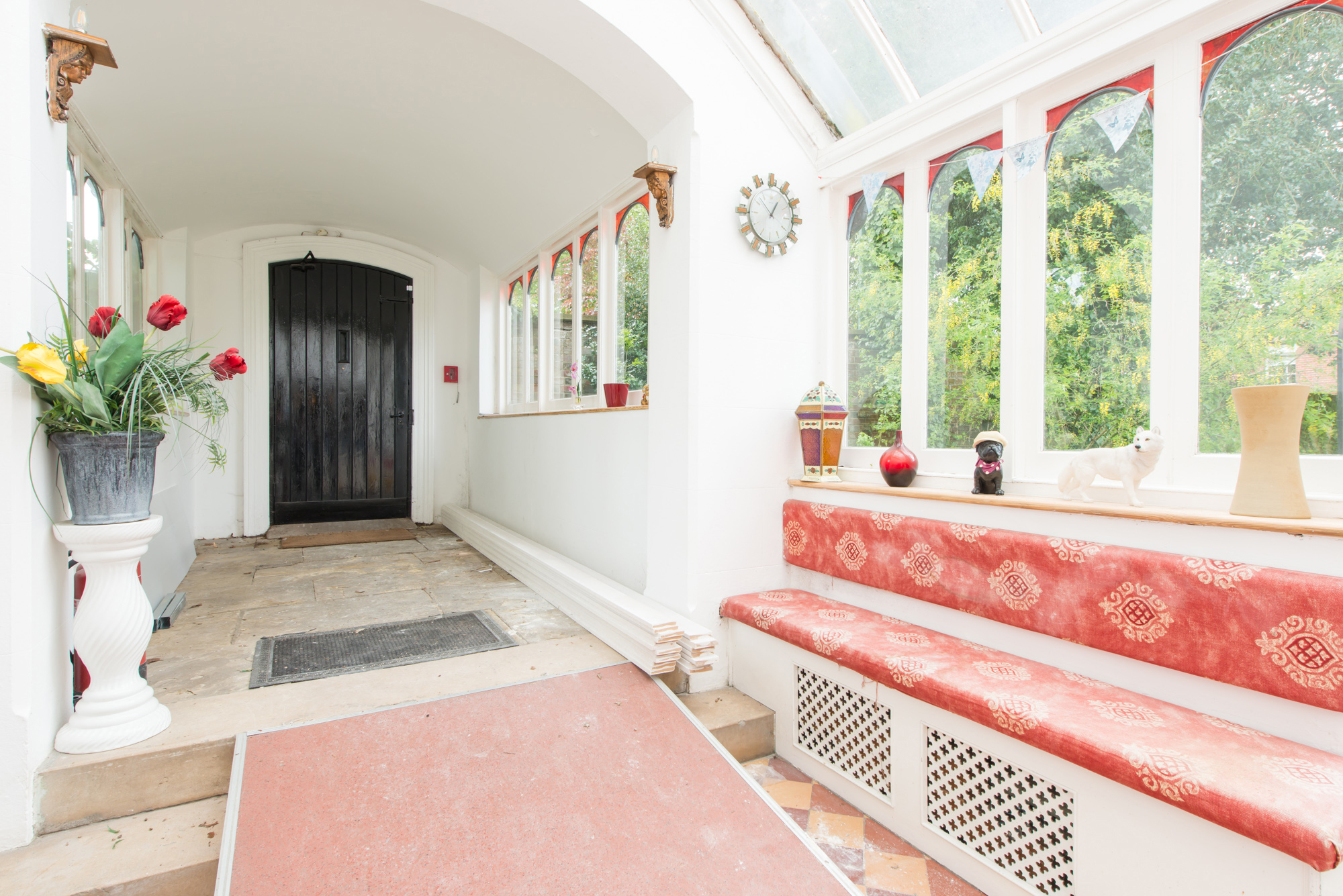 Lot: 151 - SUBSTANTIAL FORMER CARE HOME WITH POTENTIAL -